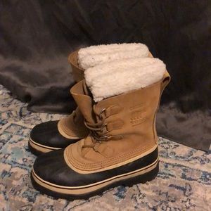 Sorel caribou boots